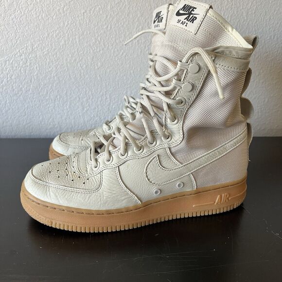Nike SF Air Force 1 High Size 7.5 Light Bone